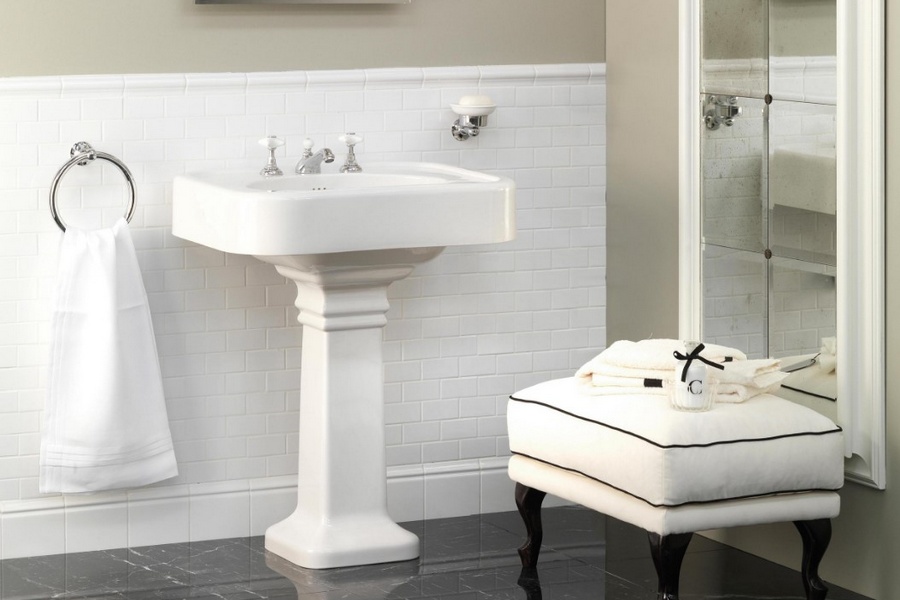 Wall-mounted vs. Pedestal Wash Basins: Which One Is Better?