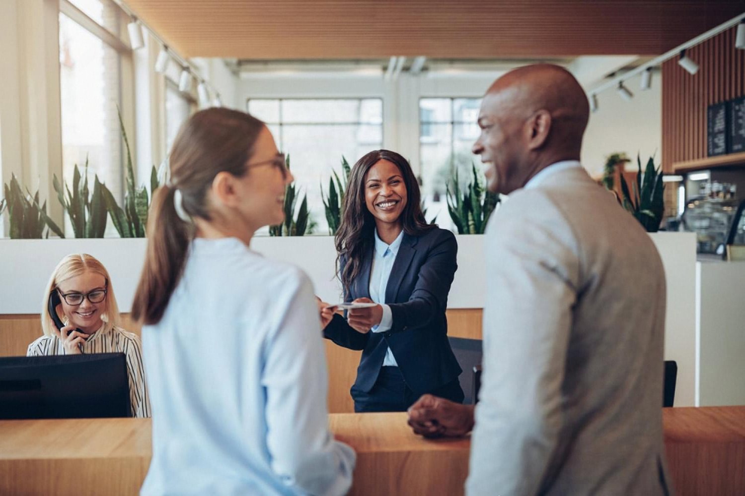 Why Customer Feedback Alone Isn’t Enough to Improve CX in the UAE